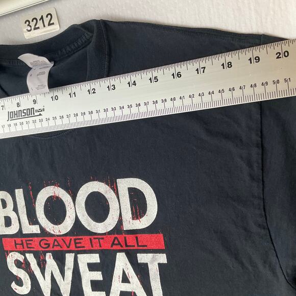 Fruit of the Loom Men Short Sleeve T-shirt Size L, Black, Blood Sweat Tears - Picture 2 of 7